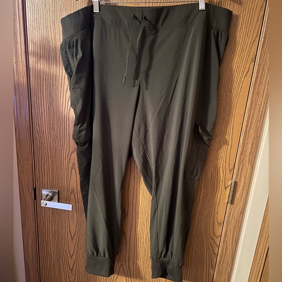 a new day Pants - A New Day women’s jogger 3x